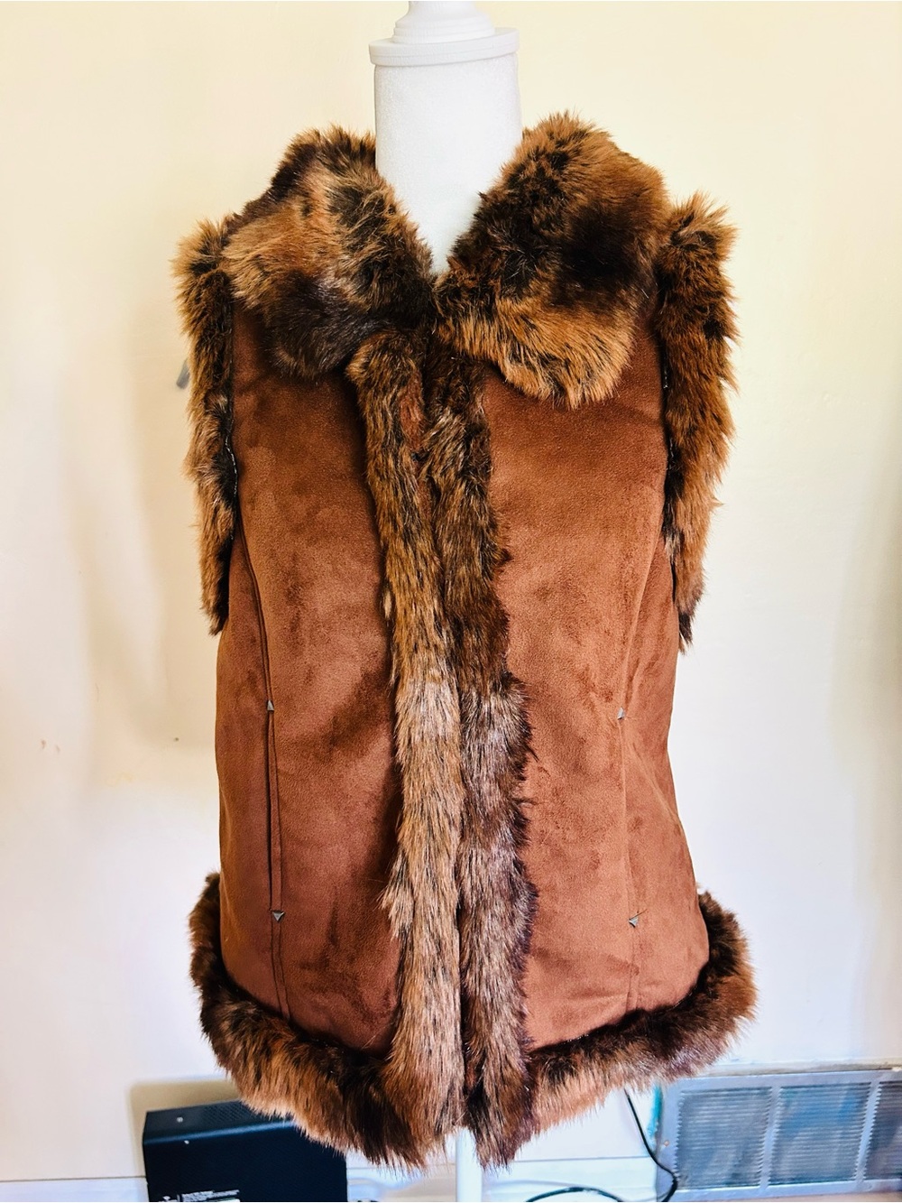 Back in the saddle Brown Faux Fur-Trim Suede Vest - Women small